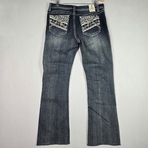 Grace In LA Size 33 Easy Fit Bootcut High Rise Jeans Embroidery Pocket Raw Hem